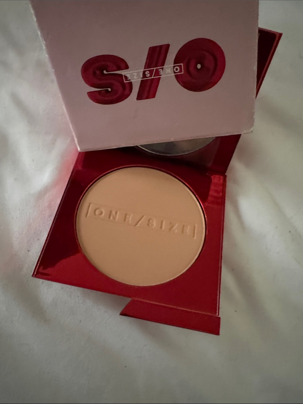 ONE/SIZE Turn Up The Base Versatile Foundation Powder - 3 Medium (R) - Picture 4 of 4